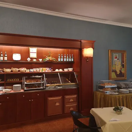 Luna Hotel Segrate