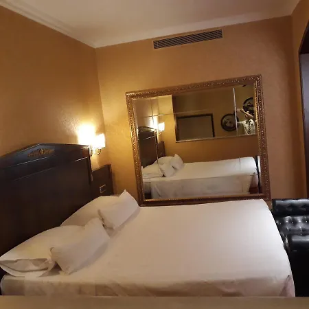 Hotel Luna