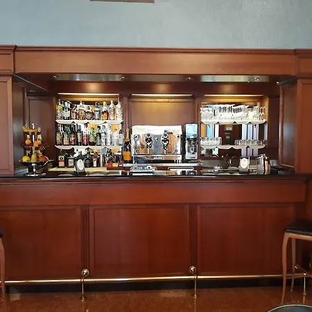 Hotel Luna 4*